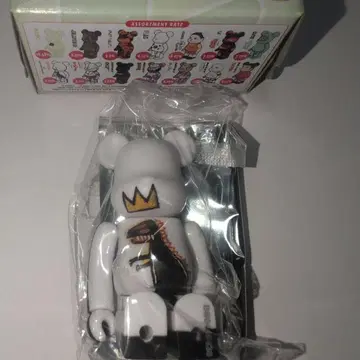 [ 미개봉 새상품 ] SERIES 44 베어브릭 바스키아 BASQUIAT