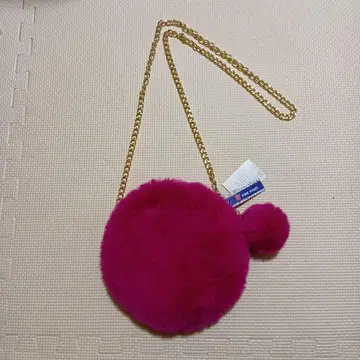 새상품 VIVA LOCO PINK PVSSY 퍼 숄더백 가방 체인