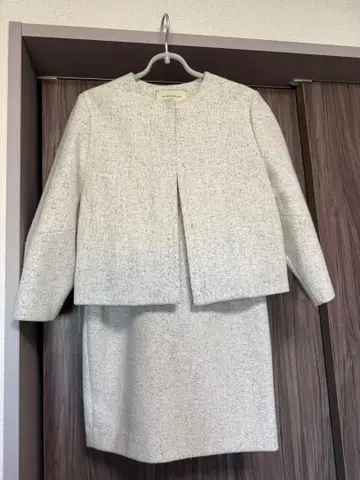 UNITED ARROWS 화이트 스커트 셋업