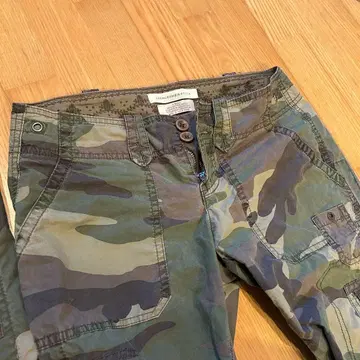 Abercrombie & Fitch 카모플라쥬 카고 팬츠 X-Small