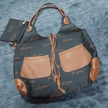 Jack Gomme 잭 고무 페이스 패턴 경량 토트백