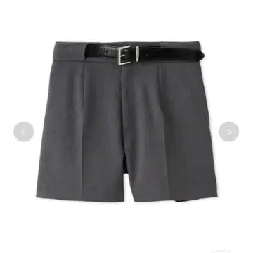 LILY BROWN 벨트 포함 그레이 숏팬츠