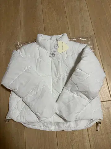 미사용 새상품 31 Sons de mode 화이트 다운 자켓