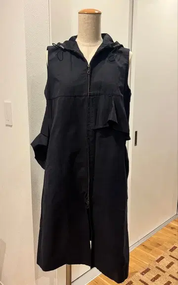 HEREMCIA 네이비 롱 자켓 프릴