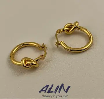 골드 매듭 디자인 후프 귀걸이