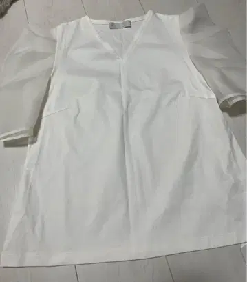 셀포드 시어 슬리브 티셔츠