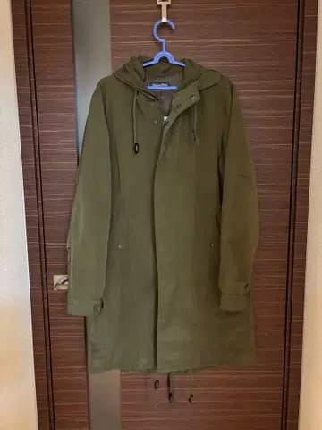 후드 부착 롱 코트 나노 유니버스