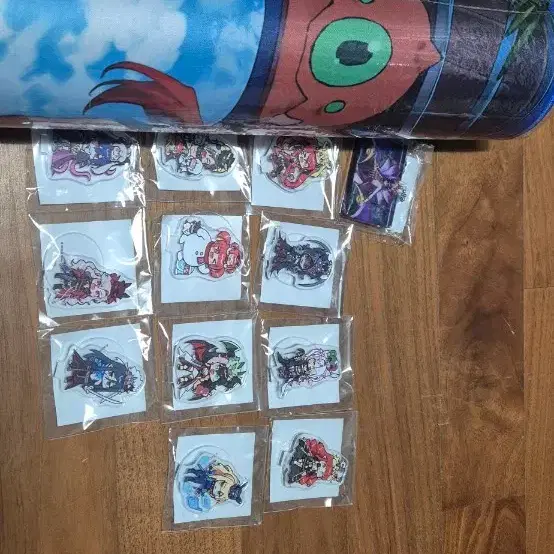 던전앤파이터 장패드및 아크릴스탠드팝니다