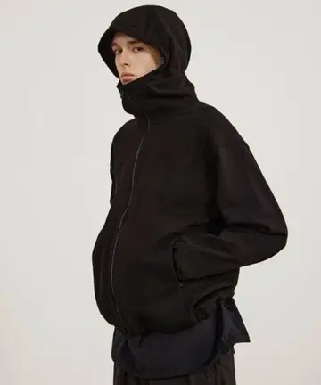 [ 정가 16500엔 완판템 ] beams 맨투맨 집업 후디