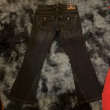 트루 릴리젼 플레어 데님