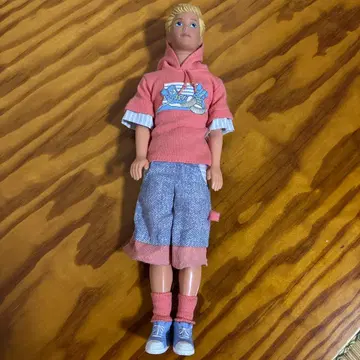 빈티지 바비의 여동생 스키퍼의 BF Cool Crinp Kevin 인형