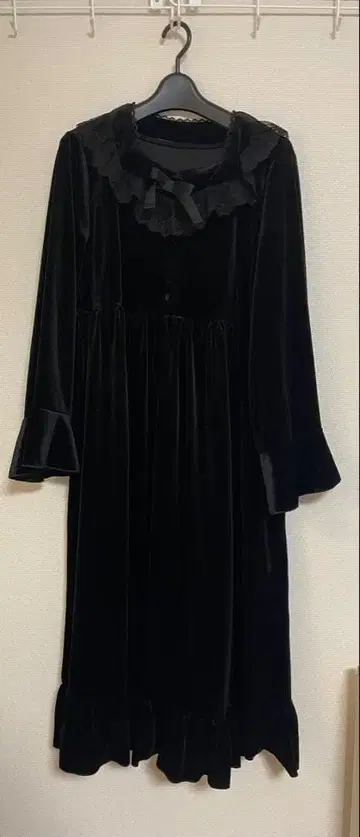 시마무라 클라로리쿠루미 마담 노크턴 블랙 룸 원피스 S 사이즈