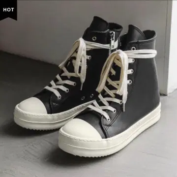 블랙/화이트 하이컷 스니커즈