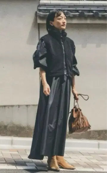 oblekt x 타카야마 미야코 보아 베스트 & 원피스 세트