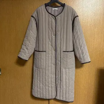 NICE CLAUP 파이핑 퀼트 코트