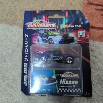 마조레트 닛산 GT-R 미니카