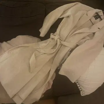 새상품 Apart by 울 가운 코트 아이보리