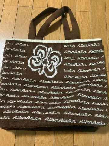 ALBA ROSA 90s기 갸루 브랜드 니트 소재 토트백