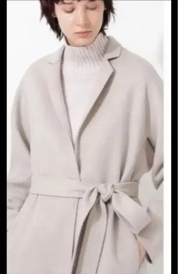 리본 포함 베이지 롱 코트 사이즈 0