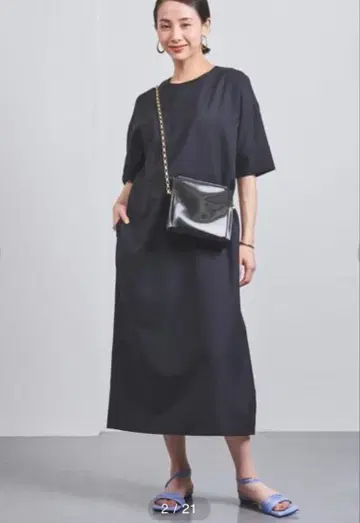 새상품 유나이티드 애로우즈 P 크루넥 원피스 36 네이비