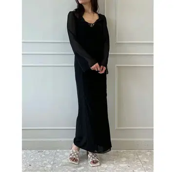 에이미 이스트 월 새상품 셋업