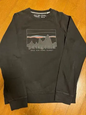 파타고니아 업라이저 스웨트 셔츠 블랙