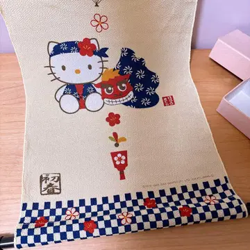 산리오 헬로키티 크레이프 원단 태피스트리 설날