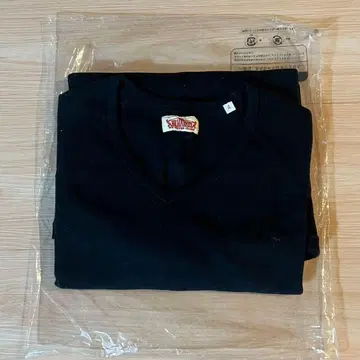 탄력 V넥 T셔츠 블랙 사이즈 4