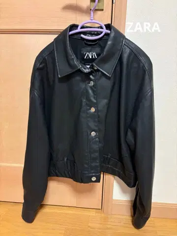 ZARA 블랙 자켓