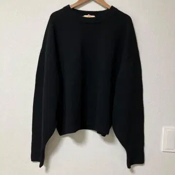 해밀턴 울 크루넥 니트 어반 리서치 도어스