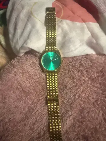 adidas 골드 그린 손목시계