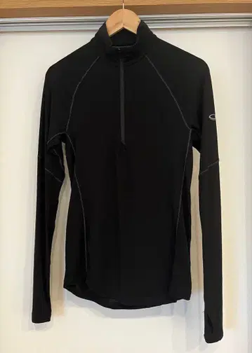 ICEBREAKER 150 ZONE 하프 지퍼 XS 블랙