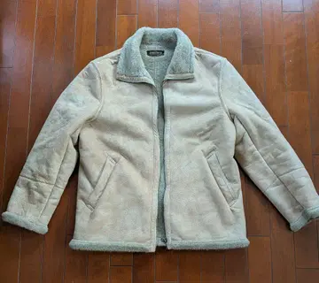 베이지 스웨이드풍 두꺼운 원단 자켓 기모 안감 포함