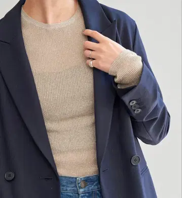 베이지 리브 긴팔 상의 라메 리브