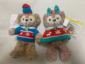 더피 & 셰리메이 크리스마스 니트 스웨터 인형 배지 2체 세트