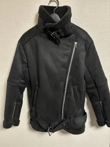 BROWNY STANDARD 무스탕풍 보아 자켓 블랙 라이더스