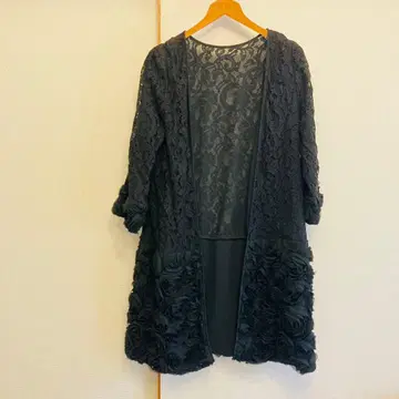 새상품급 그레이스 콘티넨탈 플라워 모티브 블랙 레이스 가디건