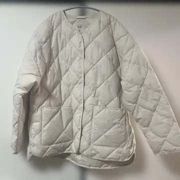 UNIQLO PUFFTECH 화이트 퀼팅 자켓