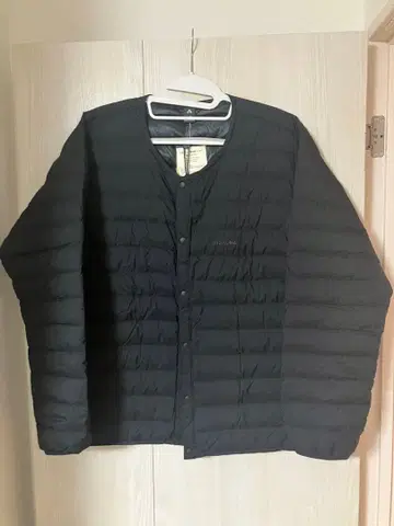 새상품 스페리오 다운 라운드넥 자켓