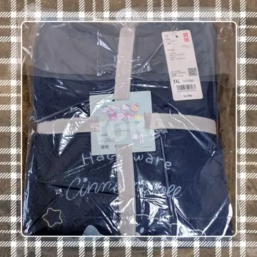 유니클로 치이카와 산리오 스페이스 투어 플리스 세트 파자마 네이비