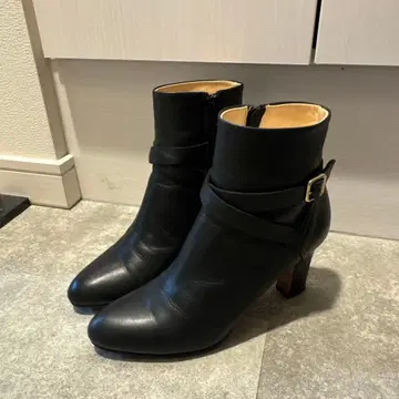 펠리코 부츠 숏 22.5 블랙 천연 가죽 PELLICO 35