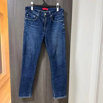 BEAMS 레드카드 데님 Rhythm Zip