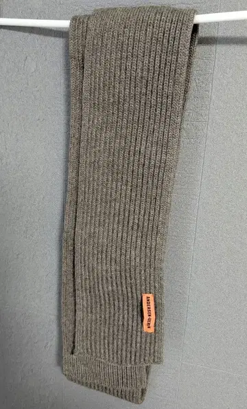 ANDERSEN-ANDERSEN 리브 머플러 그레이