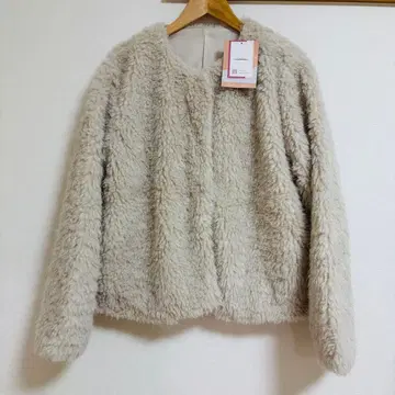 보아 코트 시마무라 콜라보 아카네코