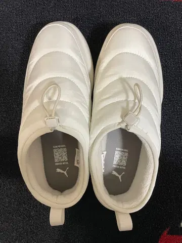 [ 새상품급 ] 푸마 FOREVER BETTER 화이트 스니커즈 24cm