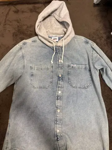 TOMMY JEANS 후드 부착 데님 자켓