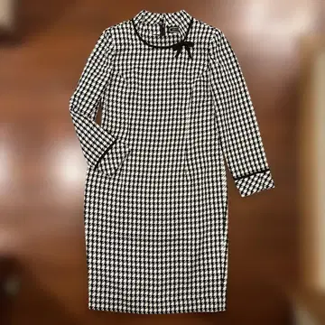 VIVID Lady 하운드투스 원피스