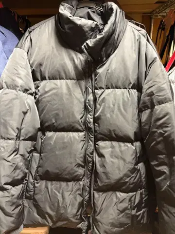 GAP 블랙 다운 자켓