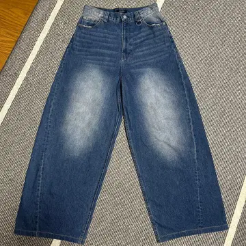 [ JEANASIS ] 지나시스 그런지 커브 데님 청바지 M