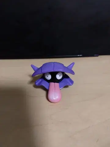 몬코레 쉘더 초기